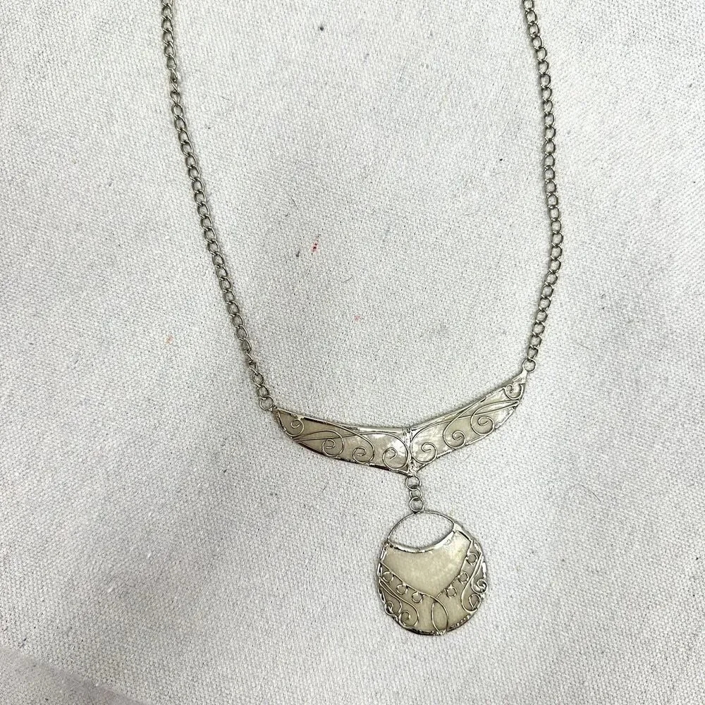 FairTrade Handcrafted Silver Scroll Metal Necklace With Abalone Shell Insert‎